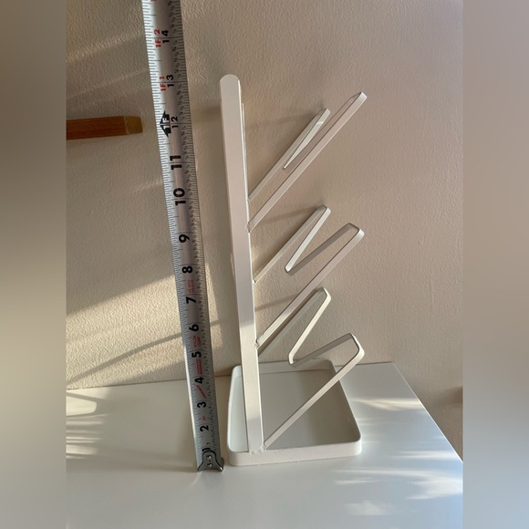 White Metal Rack - Picture 7 of 9